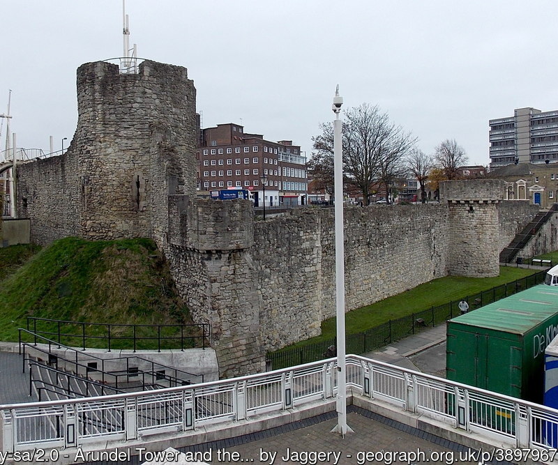 Arundel Tower and the medieval town walls, Southampton by Jaggery